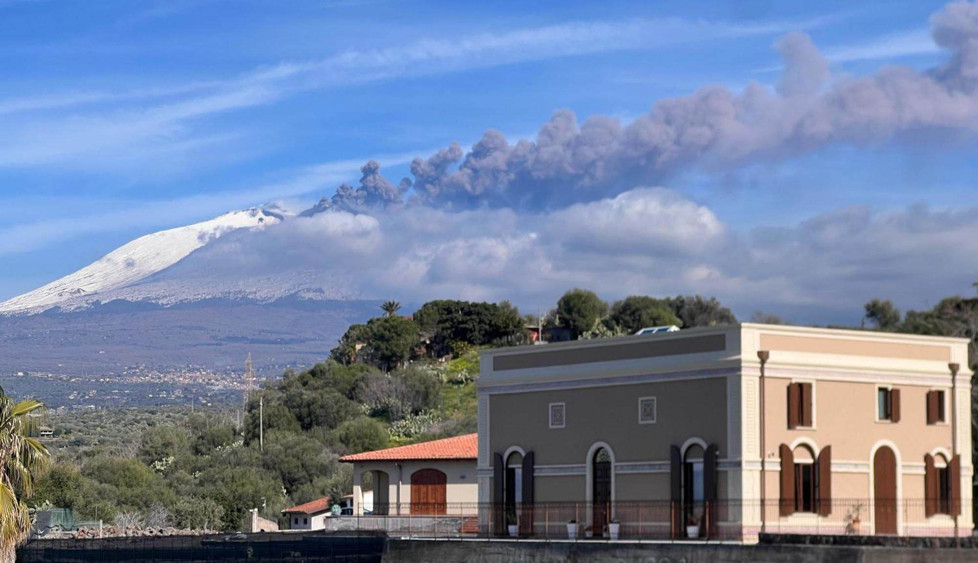 Le Tre Scimmiette Paterno (Sicily)